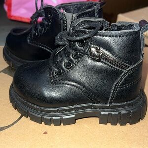 Black boots baby girl